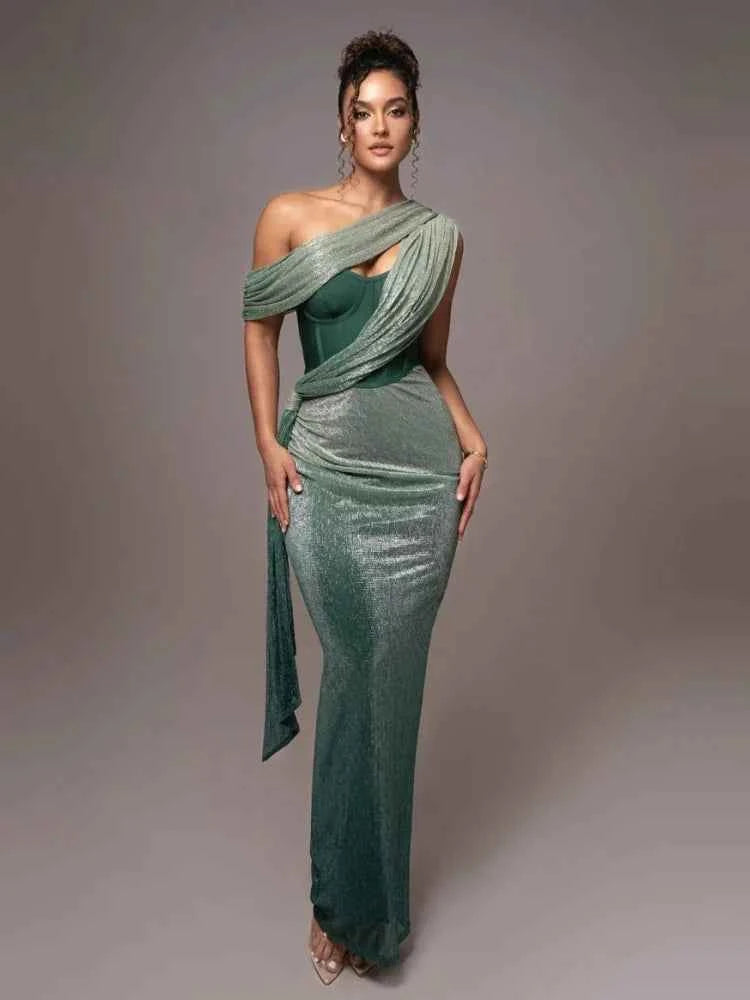 Women's Elegant Maxi Dress with Luxe Statement Design