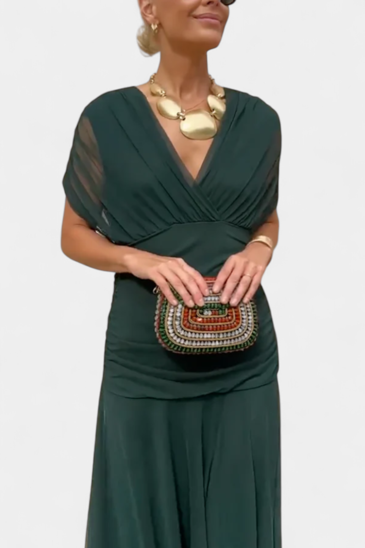 Lalayla | Elegant Dress With V-Neckline
