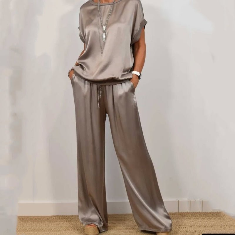 Lola™ Trendy Spring Set