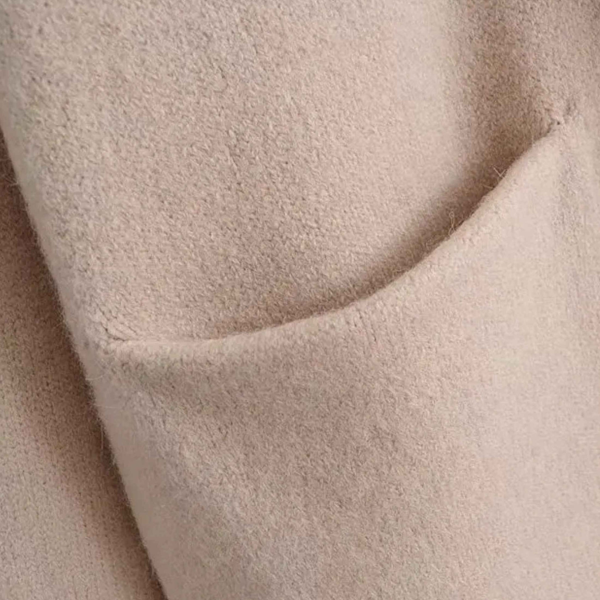 Women’s Thick Knit Cardigan – V-Neck Winter Warmth