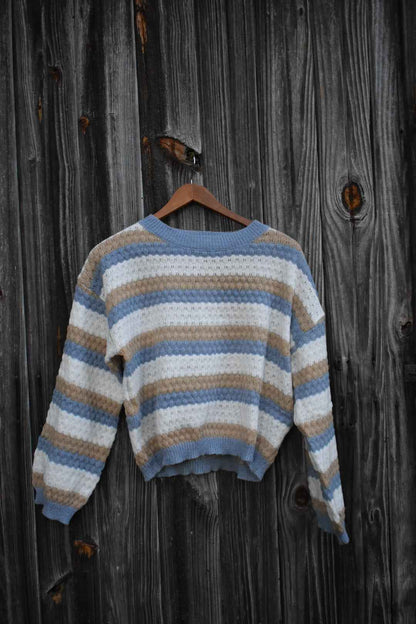Women's Comfortable Striped Knit Jumper - Ideal for Winter