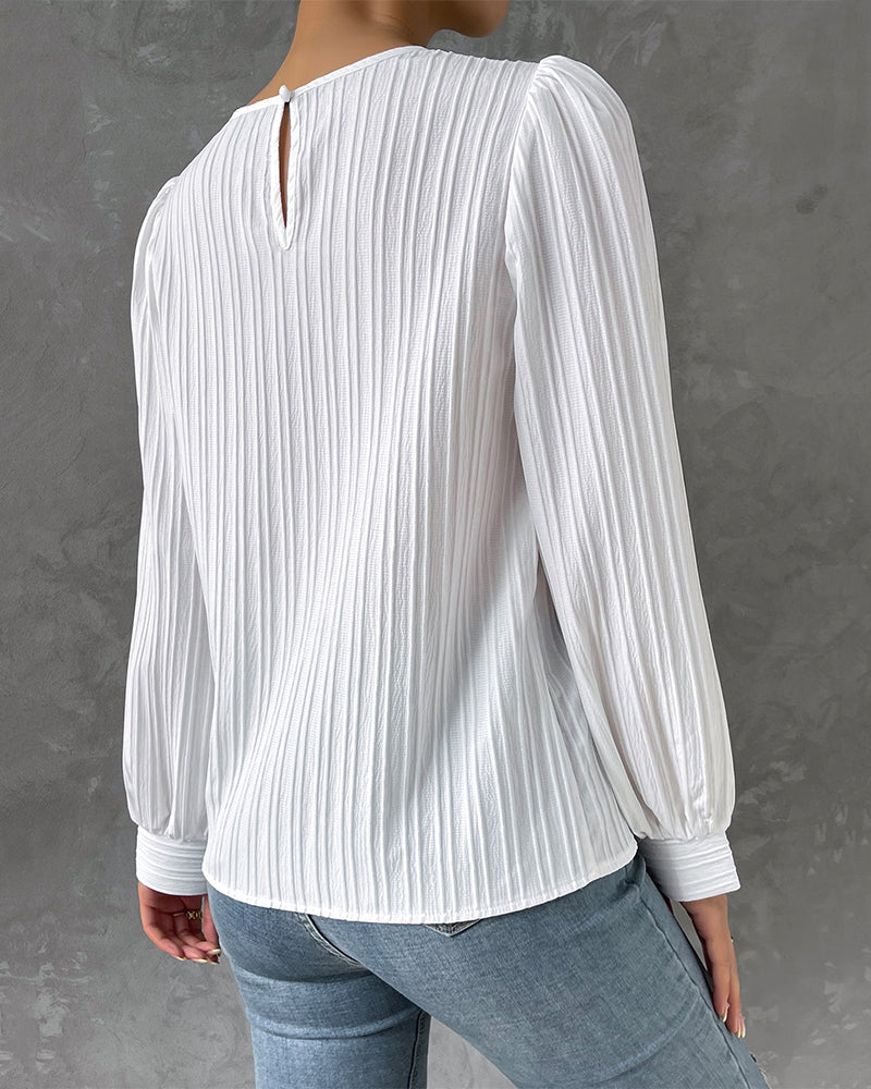 Mary Ann Pleated Lantern Sleave Top
