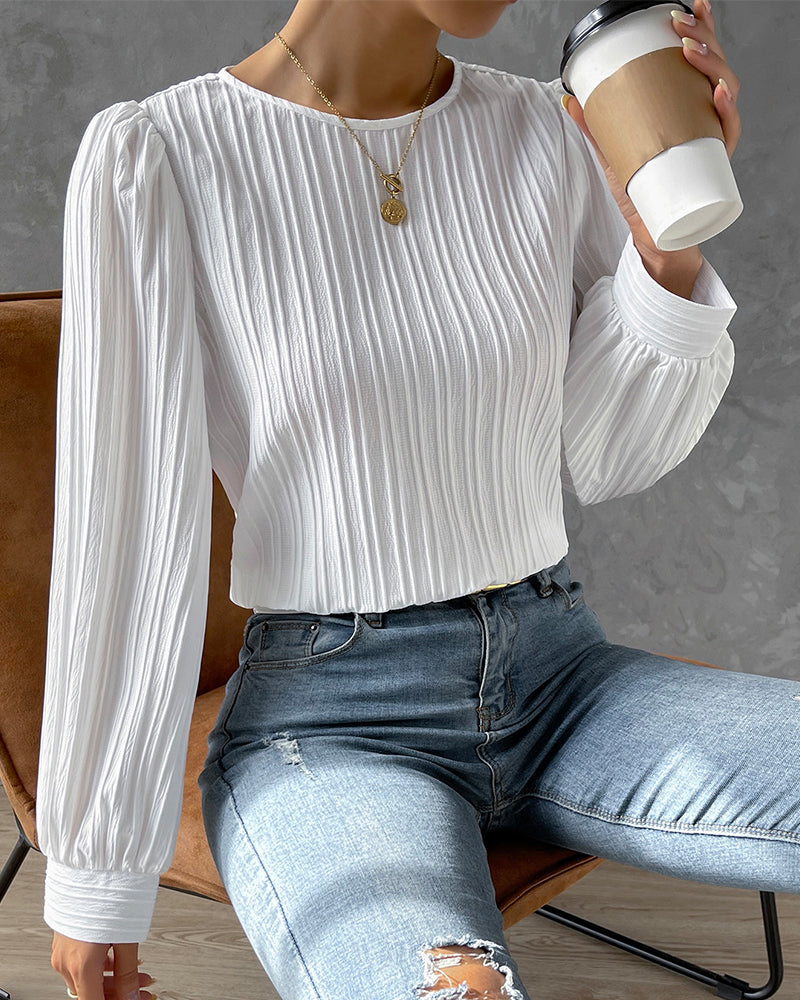 Mary Ann Pleated Lantern Sleave Top