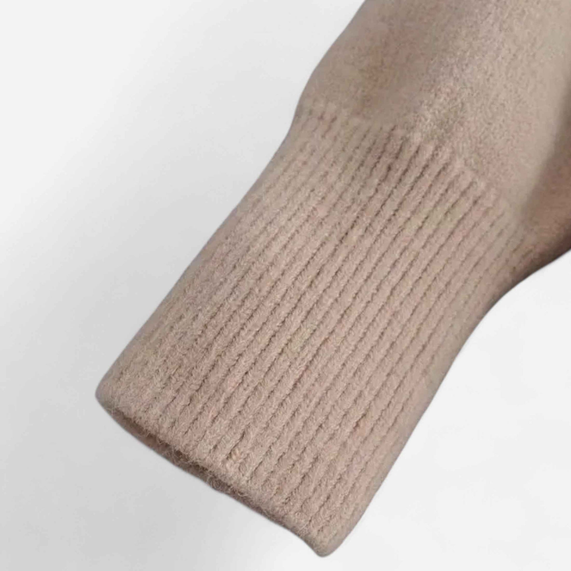 Women’s Thick Knit Cardigan – V-Neck Winter Warmth