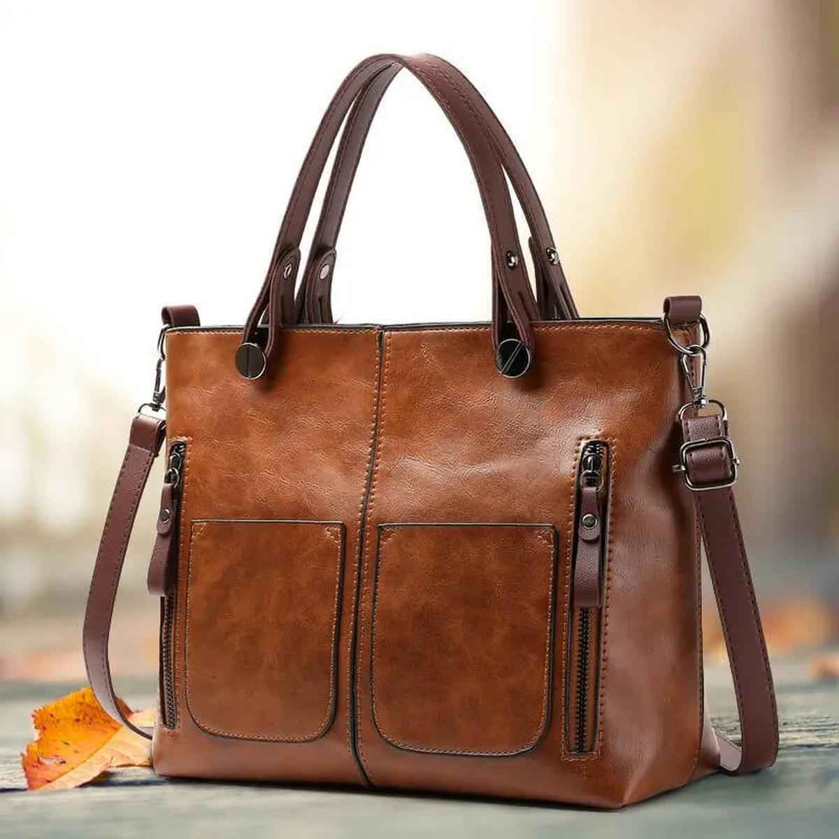 Leather Handbag for Women With Adjustable Strap And Multiple Pockets