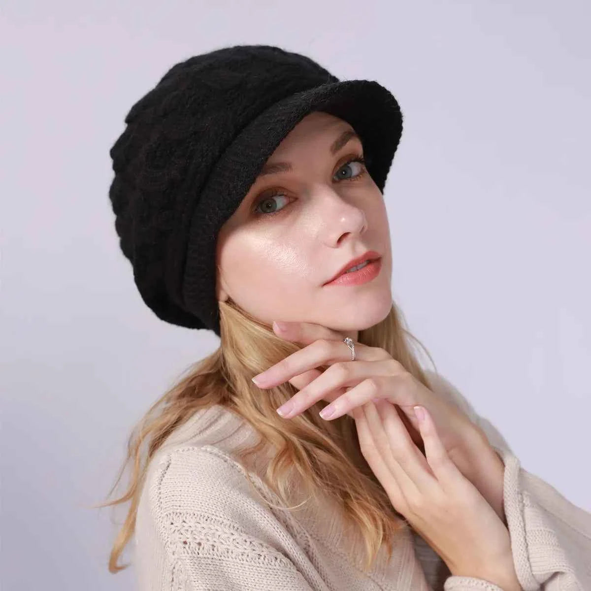 Winter Women's Wool-Blend Knitted Newsboy Cap