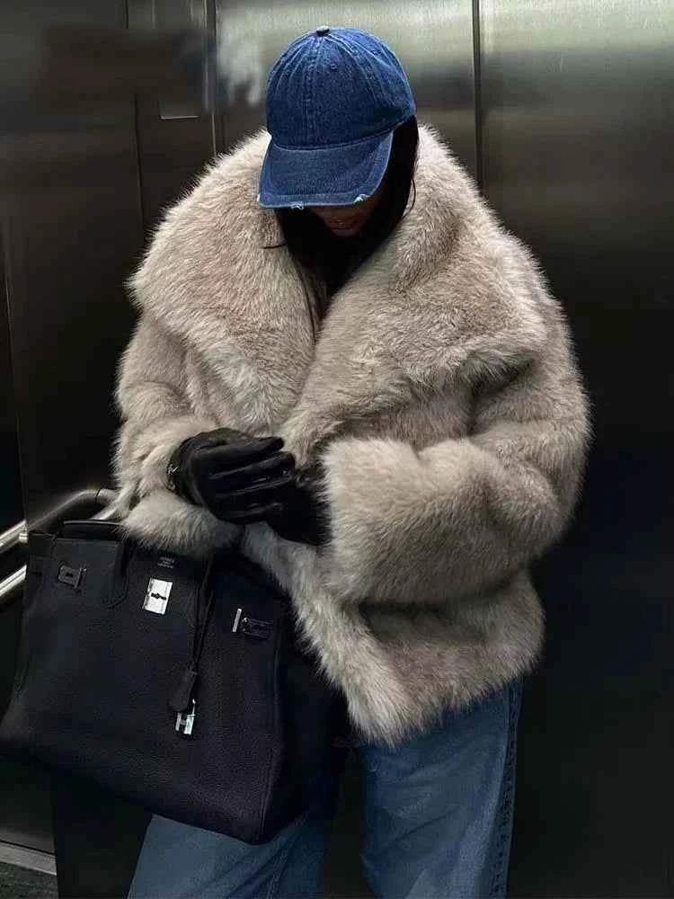 Women's Faux Fur Cropped Winter Jacket