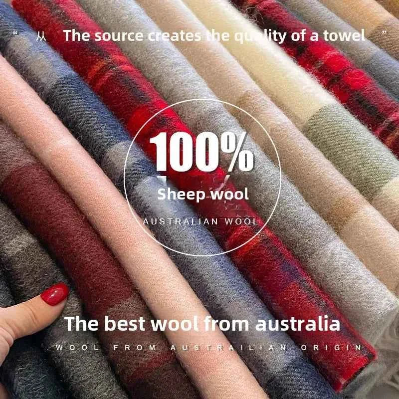 Timeless British Checkered Scarf in 100% Australian Wool - Unisex Autumn/Winter