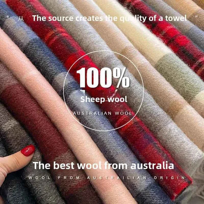 Timeless British Checkered Scarf in 100% Australian Wool - Unisex Autumn/Winter