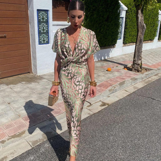 Kelsey™ Long Dress with Twisted V-Neck