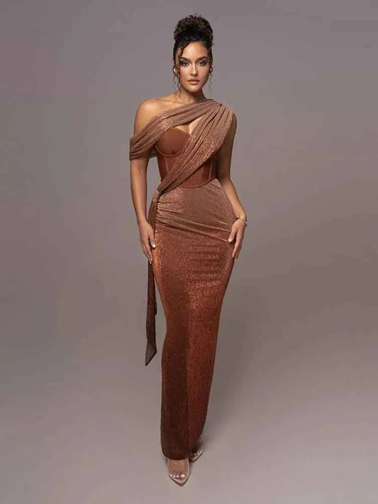 Women's Elegant Maxi Dress with Luxe Statement Design