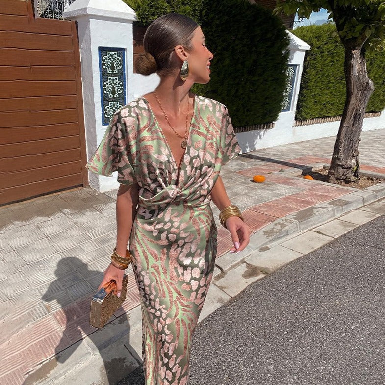Kelsey™ Long Dress with Twisted V-Neck