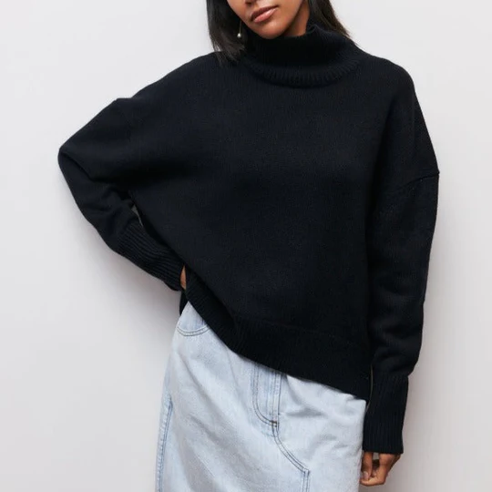 Women's Oversized Turtleneck Jumper | Ideal for Autumn & Winter