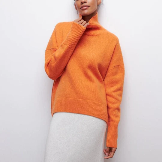 Women's Oversized Turtleneck Jumper | Ideal for Autumn & Winter