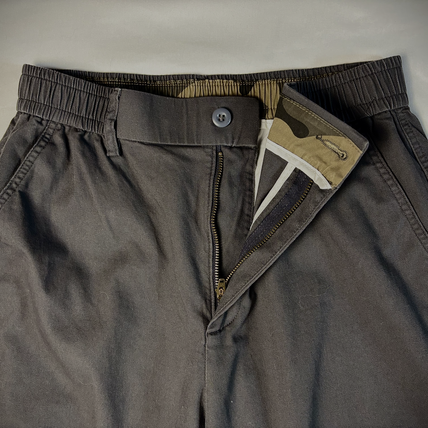 Lionel Carbon Modern Trousers